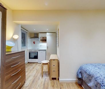 Studio to rent - Photo 6