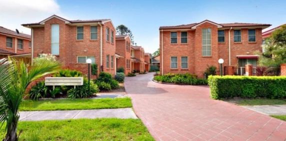 6/35-37 Canberra Road, Sylvania NSW 2224 - Apartment For Rent | Domain - Photo 2