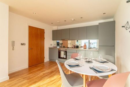 1 bedroom apartment to rent - Photo 2