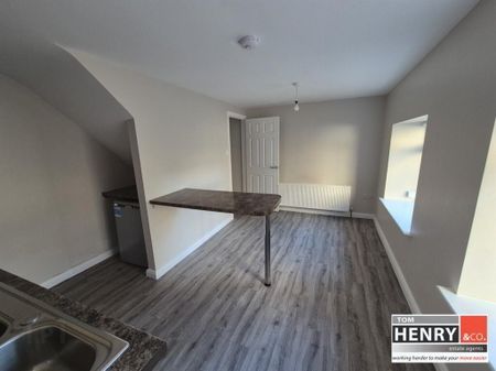 15b Georges Street, Dungannon, BT70 1BT - Photo 2