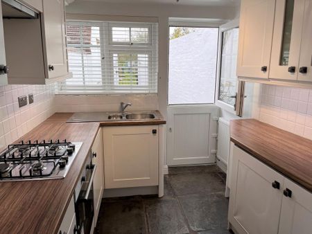 1 bedroom terraced house to rent - Photo 5