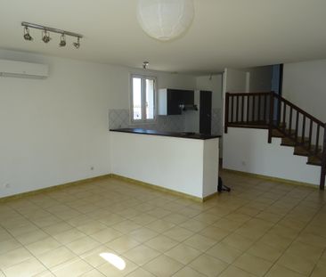 Location Appartement 4 pièces 81m² ST DREZERY 34160 - Photo 4