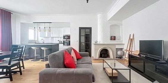 Appartement te huur in Brussel voor € 1.300 met 1 slaapkamer - Photo 3