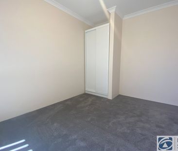 12 Thiele Road, 6031, Banksia Grove Wa - Photo 1