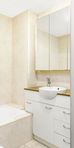 Sophisticated and Stylish Two Bedroom Apartment - Photo 3