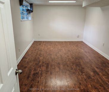 116 Lonborough Avenue #Lower - Photo 4