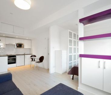 Studio to rent - Photo 1