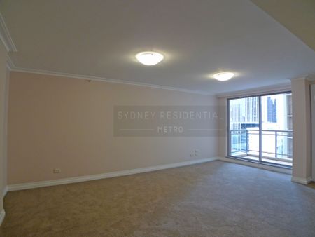 Spacious Studio - Victoria Tower - Photo 4