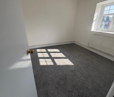 5 bedroom terraced house to rent - Photo 6