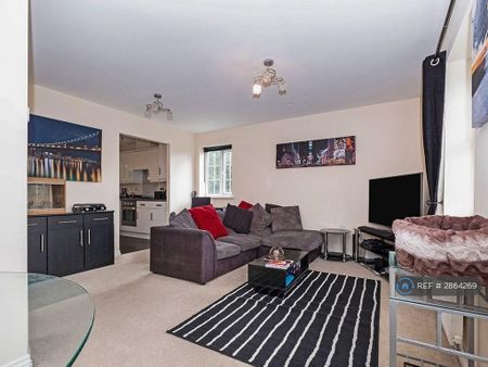 2 bedroom flat to rent - Photo 5