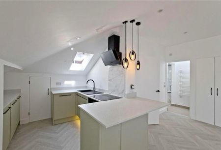 1 Bed Flat, Belsize Avenue, NW3 - Photo 4