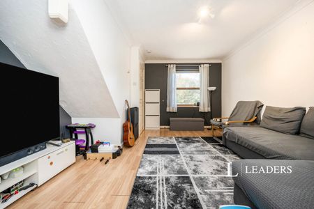 2 bedroom house to rent Newbridge Oval, Emerson Valley, Milton Keynes, MK4 - Photo 2