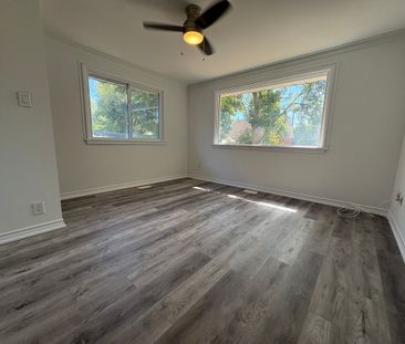 For Lease - 581 Paterson Street, Peterborough Central, Ontario - Photo 1