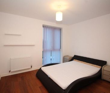 4 bedroom terraced house to rent - Photo 6