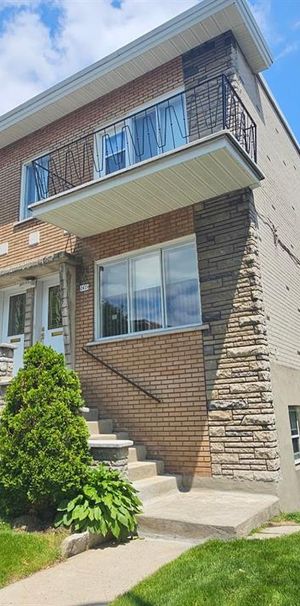 Appartement Côte-des-Neiges/Notre-Dame-de-Grâce (Montréal) À Louer - Photo 1