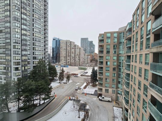 For Lease - 8 Pemberton Avenue Unit# 801, Toronto, Ontario - Photo 1