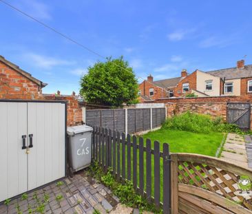 2 bedroom terraced house to rent - Photo 5