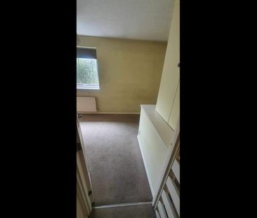 2 Bed Terraced House, Ferngill Close, NG2 - Photo 5