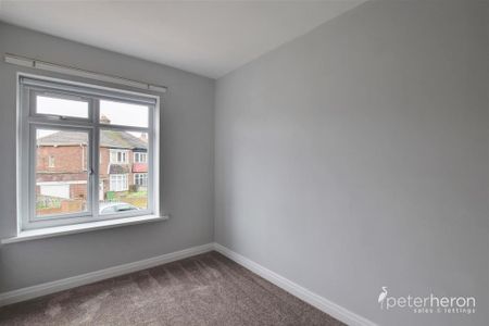 2 bedroom semi-detached house to rent - Photo 4