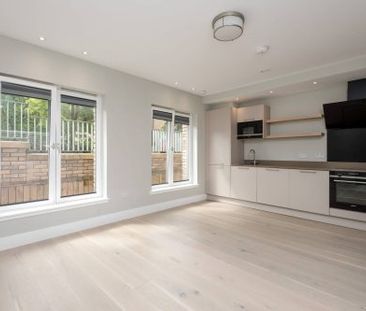 Ardmillan Terrace, Dalry, Edinburgh - Photo 2