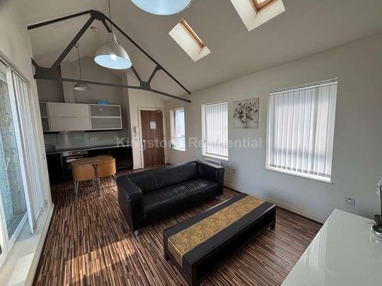 Apartment At The Rear Of Rhymney St, CF24 - Photo 1