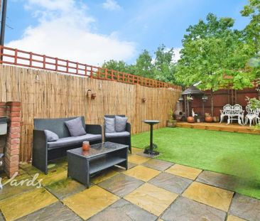 3 bedroom semi-detached house to rent - Photo 3