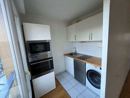 Location Appartement 1 pièce 32m² LILLE 59000 - Photo 5