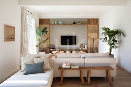 6 room luxury Apartment for rent in Barcelona, Spain - Photo 4