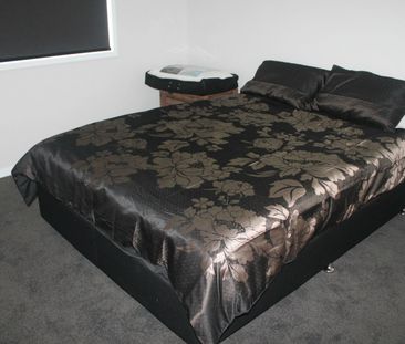 FULLY FURNISHED UNIT - Photo 2