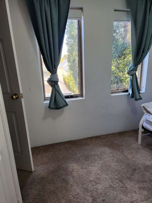 Leederville - Photo 1