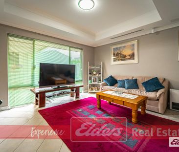 The heart of Waikiki! - Photo 1