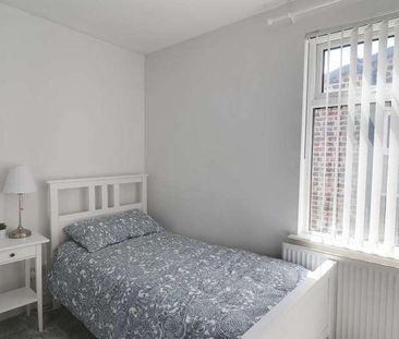 Wainwright Grove, Liverpool, L19 - Photo 6