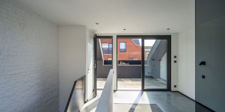 Woning te huur in Kortrijk voor € 1.495 met 3 slaapkamers - Photo 3