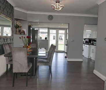 Gerald Road, Dagenham, RM8 - Photo 5