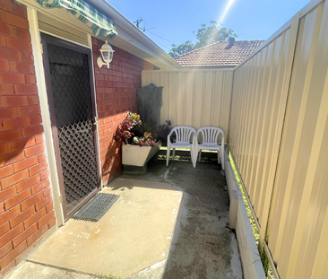 SELF-CONTAINED STUDIO! - Photo 6