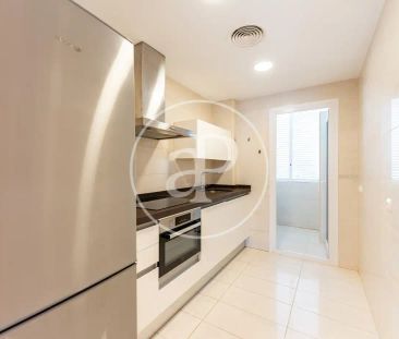Piso de alquiler en Carrer de L'illa de Malta, Ciudad Jardín - Photo 3