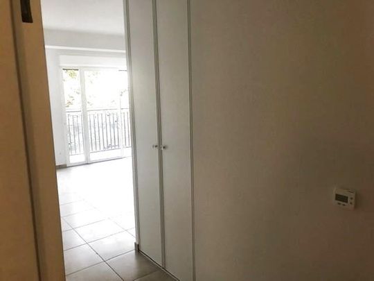 Location Appartement 1 pièce 31m² LORMONT 33310 - Photo 1
