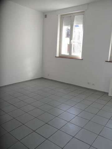 APPARTEMENT / CENTRE-VILLE - Photo 2