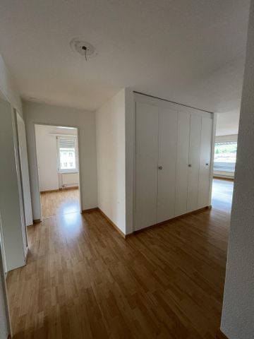4.5 Zimmer, 108 m², 2. Stock - Foto 3