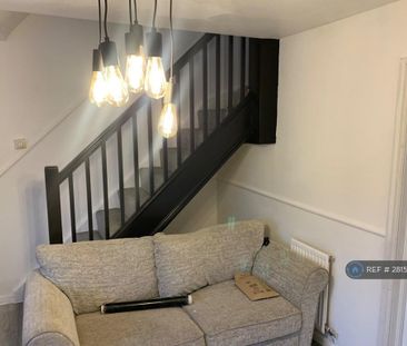 2 bedroom terraced house to rent - Photo 2