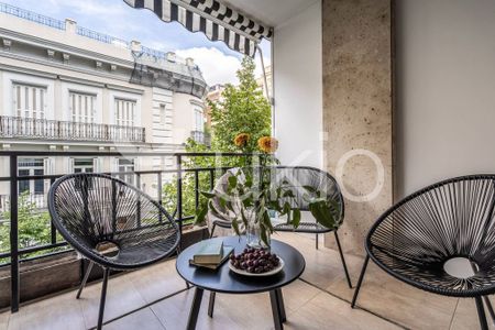 2 room luxury Flat for rent in Madrid, Spain - Photo 5