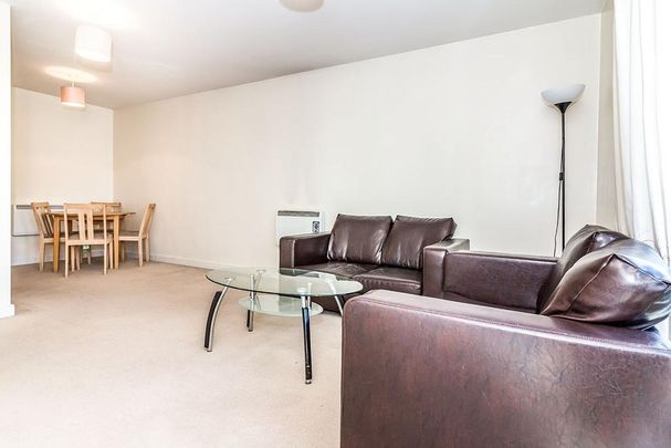 2 bedroom apartment to rent - Photo 1