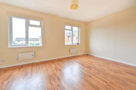 1 bedroom maisonette to rent - Photo 3