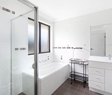 7 Larne Street, Prestons, NSW 2170 - Photo 2