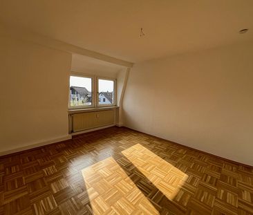 HD-Kirchheim – Lichtdurchflutete 4 Zimmer Maisonettewohnung mit Einbauküche - Photo 3