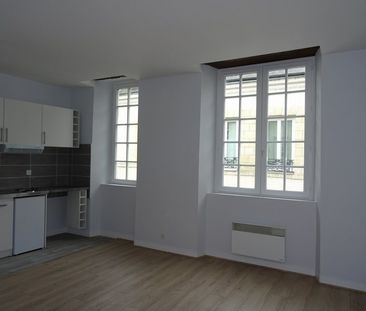 Location Appartement 1 pièce 23m² ORLEANS 45000 - Photo 3