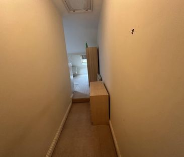 Studio Flat, Middleborough Road, CV1 - Photo 6