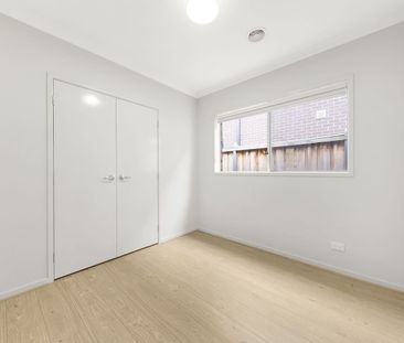 Stylish Family Home in Prime Williams Landing Location - Photo 5