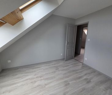 Location Appartement 4 pièces 67m² LE CREUSOT 71200 - Photo 4