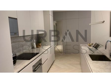 2 bedroom luxury Apartment for rent in Avenida da Liberdade (Coracao de Jesus) - Photo 3